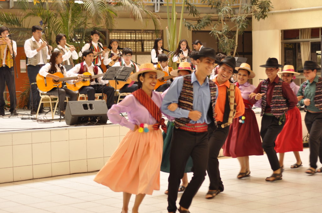 Cultura Tradicional Danza y música