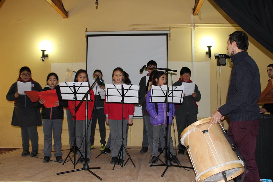«Coros para Violeta» en Aysén
