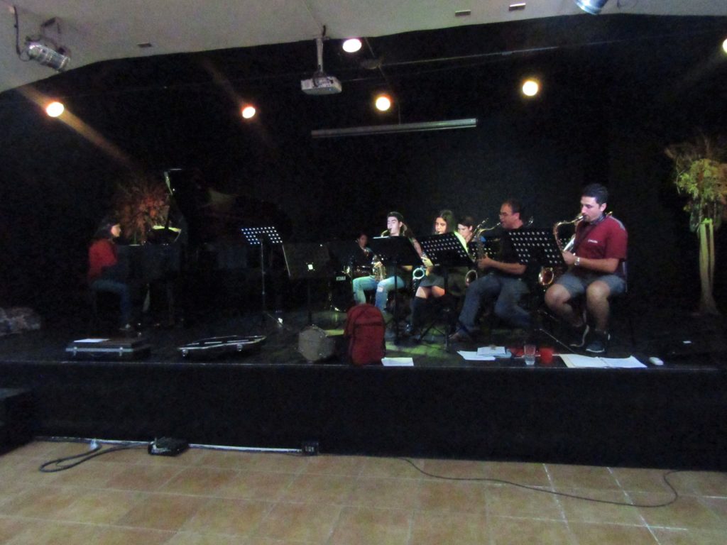 Arrau Big Band se presenta en Recinto
