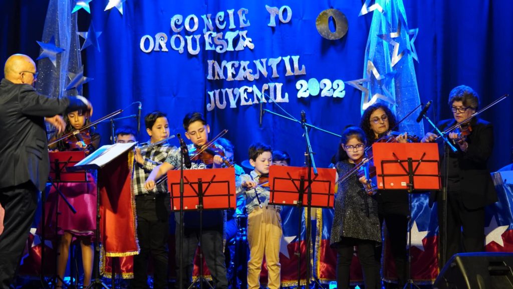 Gira musical, Orquesta juvenil escolar municipal de Perquenco