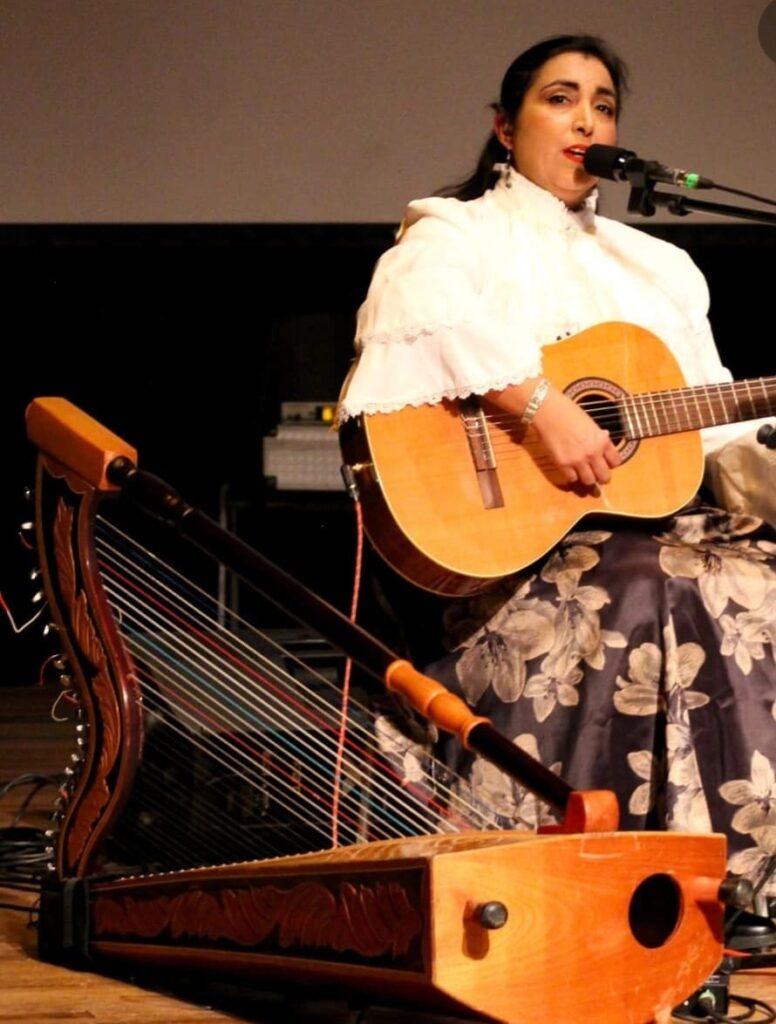 Joyce Valle nos presenta los sonidos del arpa
