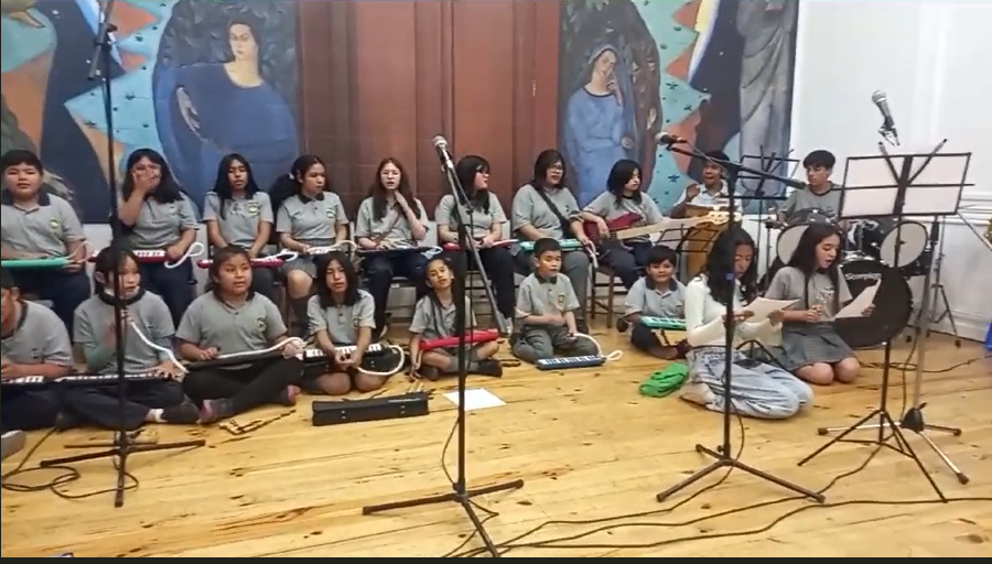 «Cantemos a Gabriela Mistral»