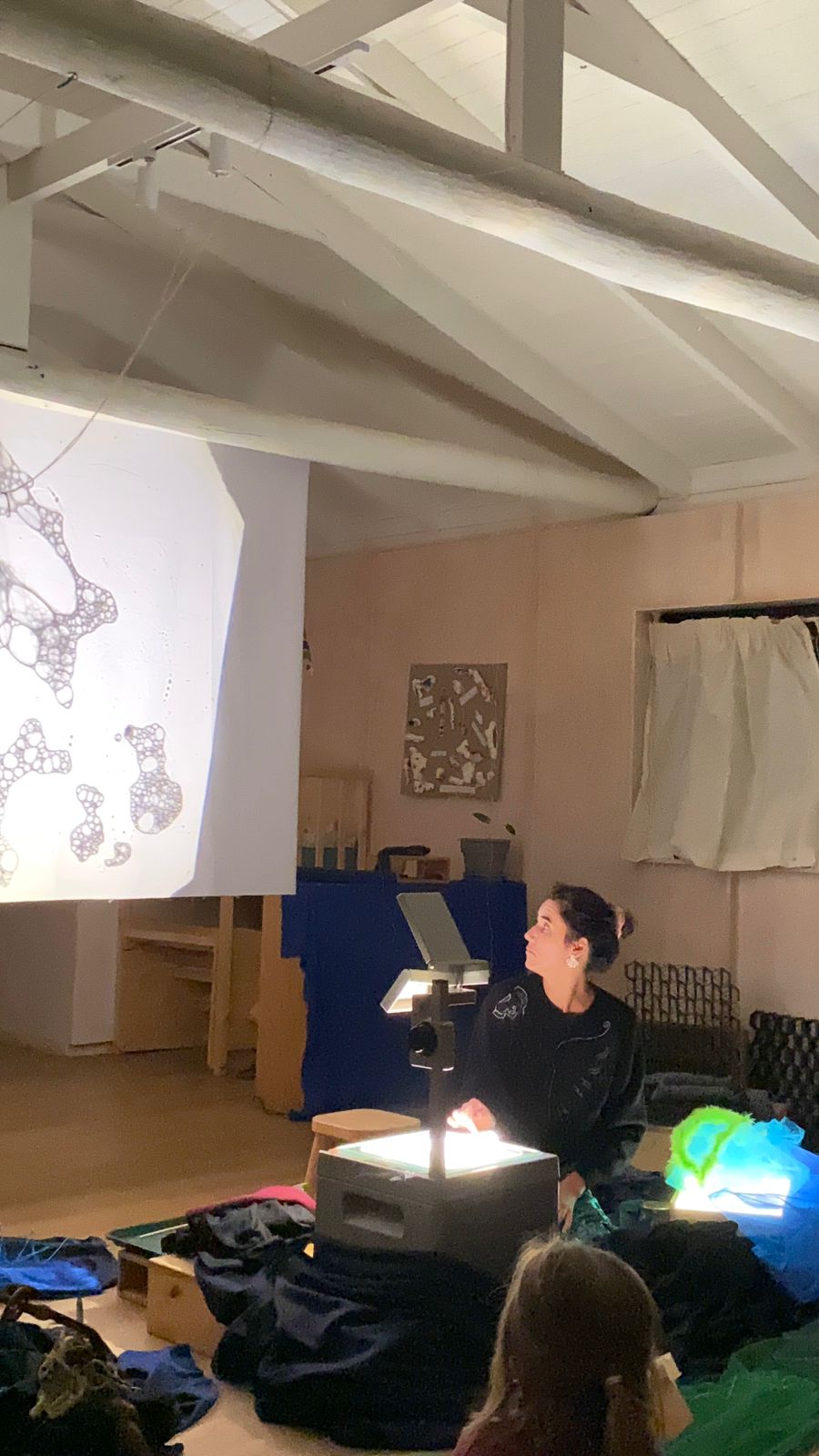Taller Exploraciones y creaciones desde la tierra y sus posibilidades