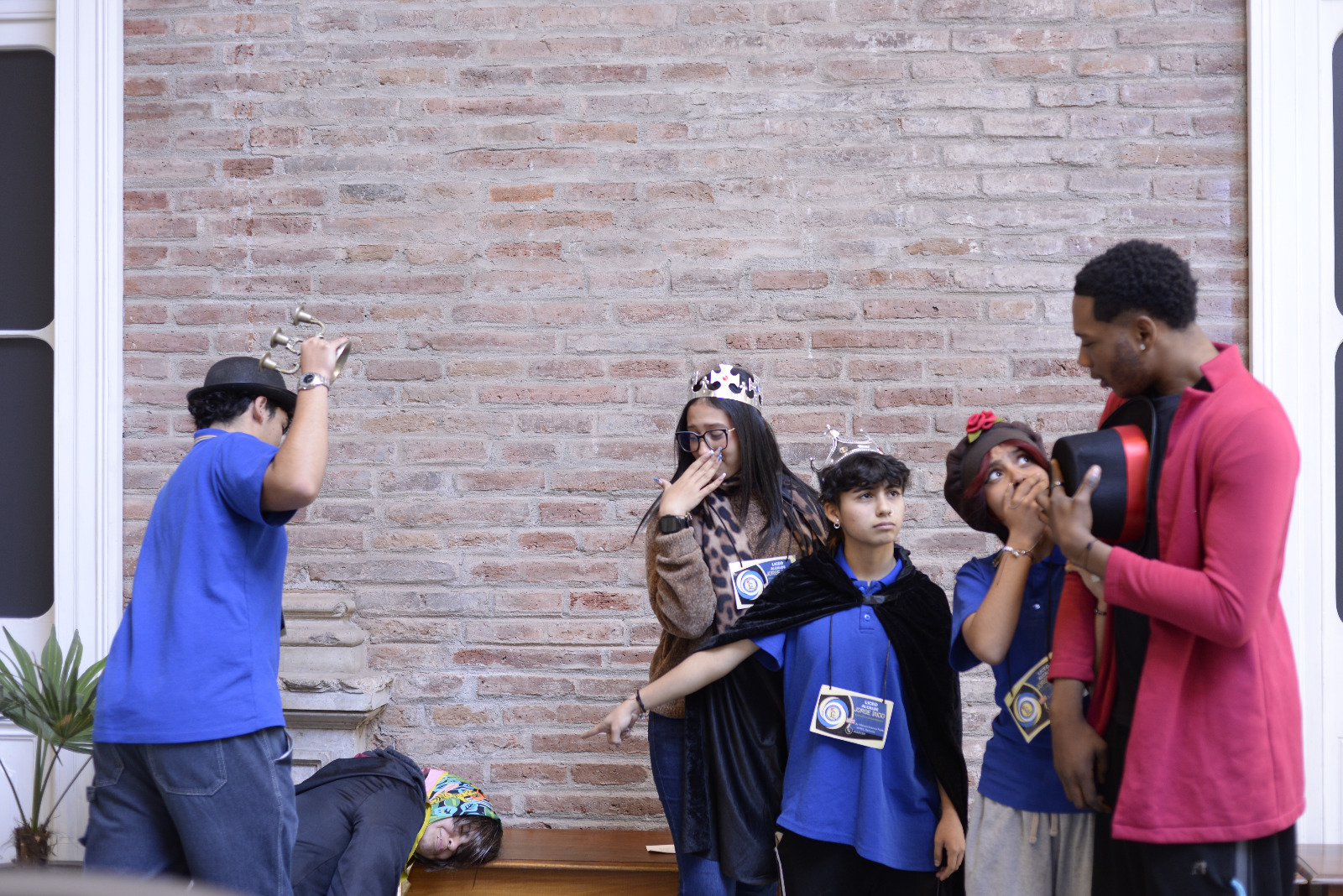 Visita guiada + Mediación de la obra de teatro Calígula.